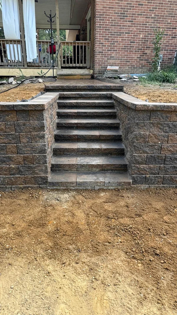 Multi-Level Retaining Wall System - Build